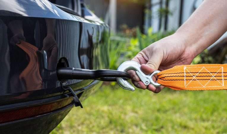 Буксировка автомобиля с АКПП: полное руководство