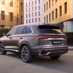 Лучшие комплектации Geely Monjaro 2025: что выбрать для семьи