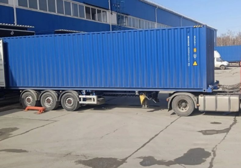 Обслуживание и подготовка полуприцепа-контейнеровоза к дальним рейсам